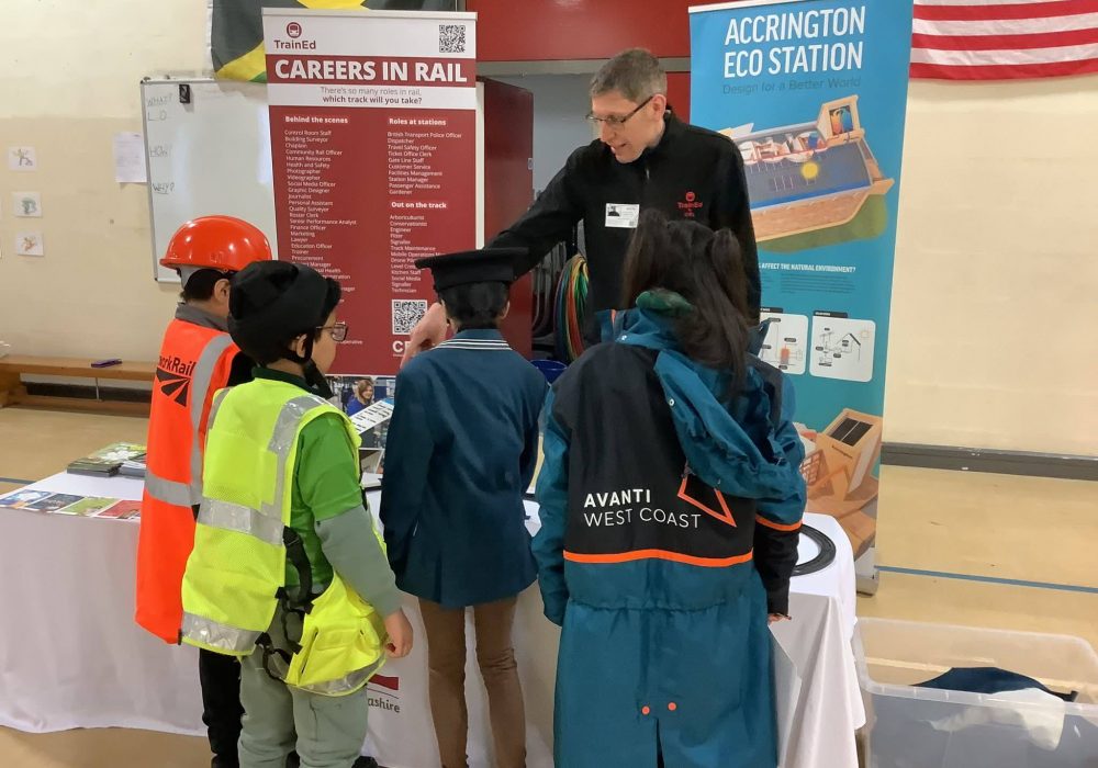 680240069_956636483968981_3464221982404788477_n